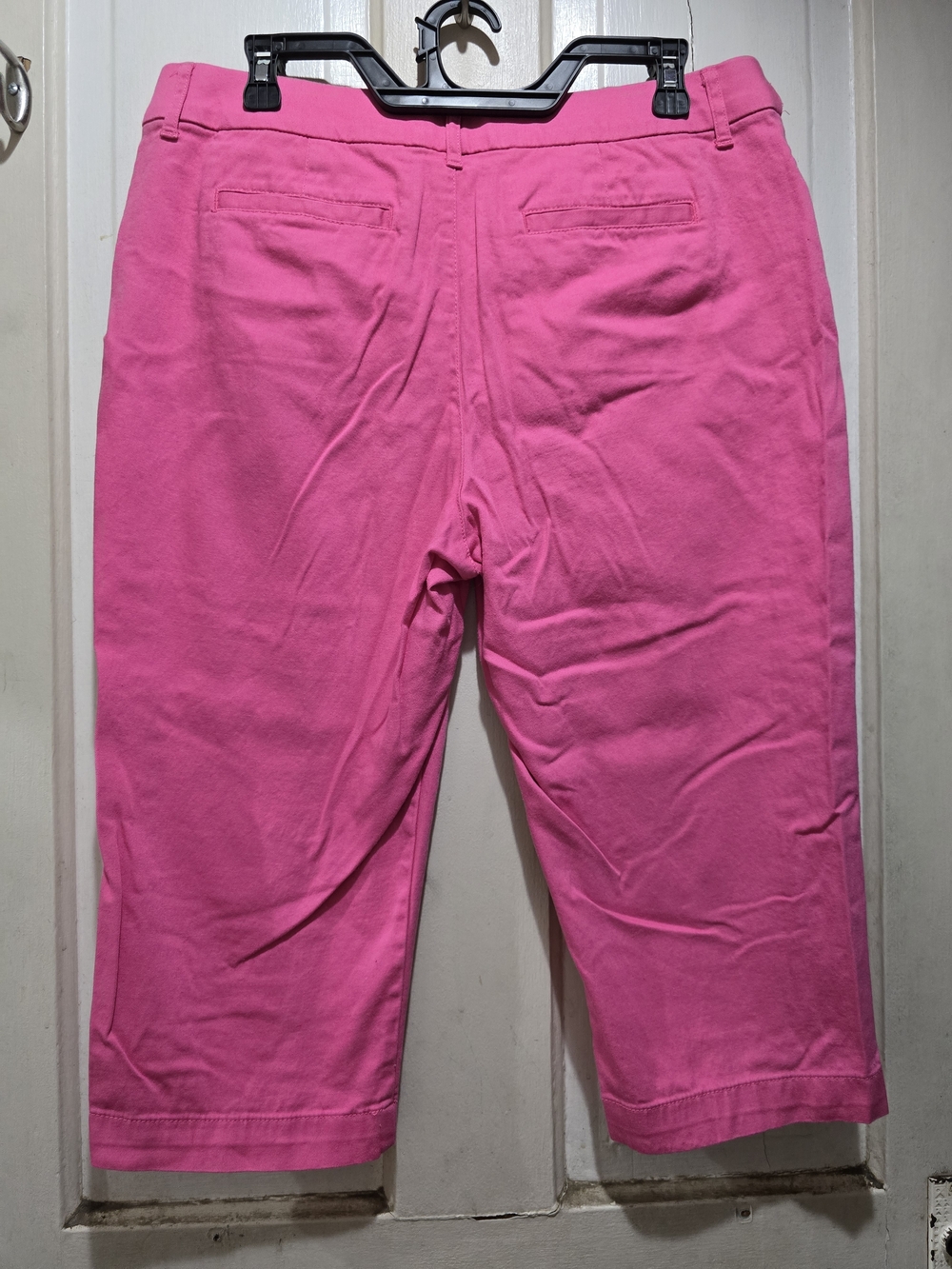 St. John's Bay Bright Pink Casual Capri - Picture 2 of 3
